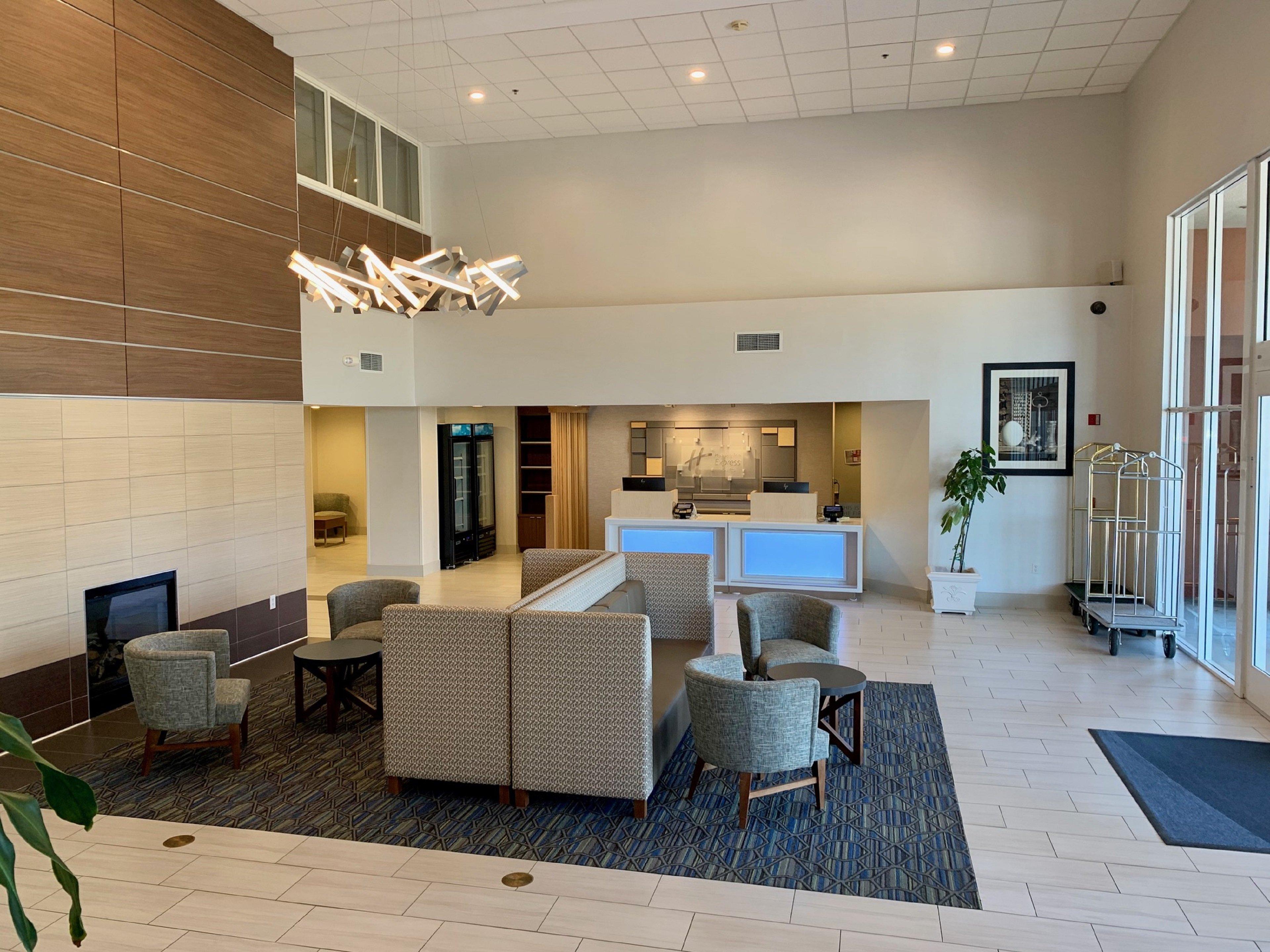 Holiday Inn Express & Suites Tracy By Ihg Zewnętrze zdjęcie