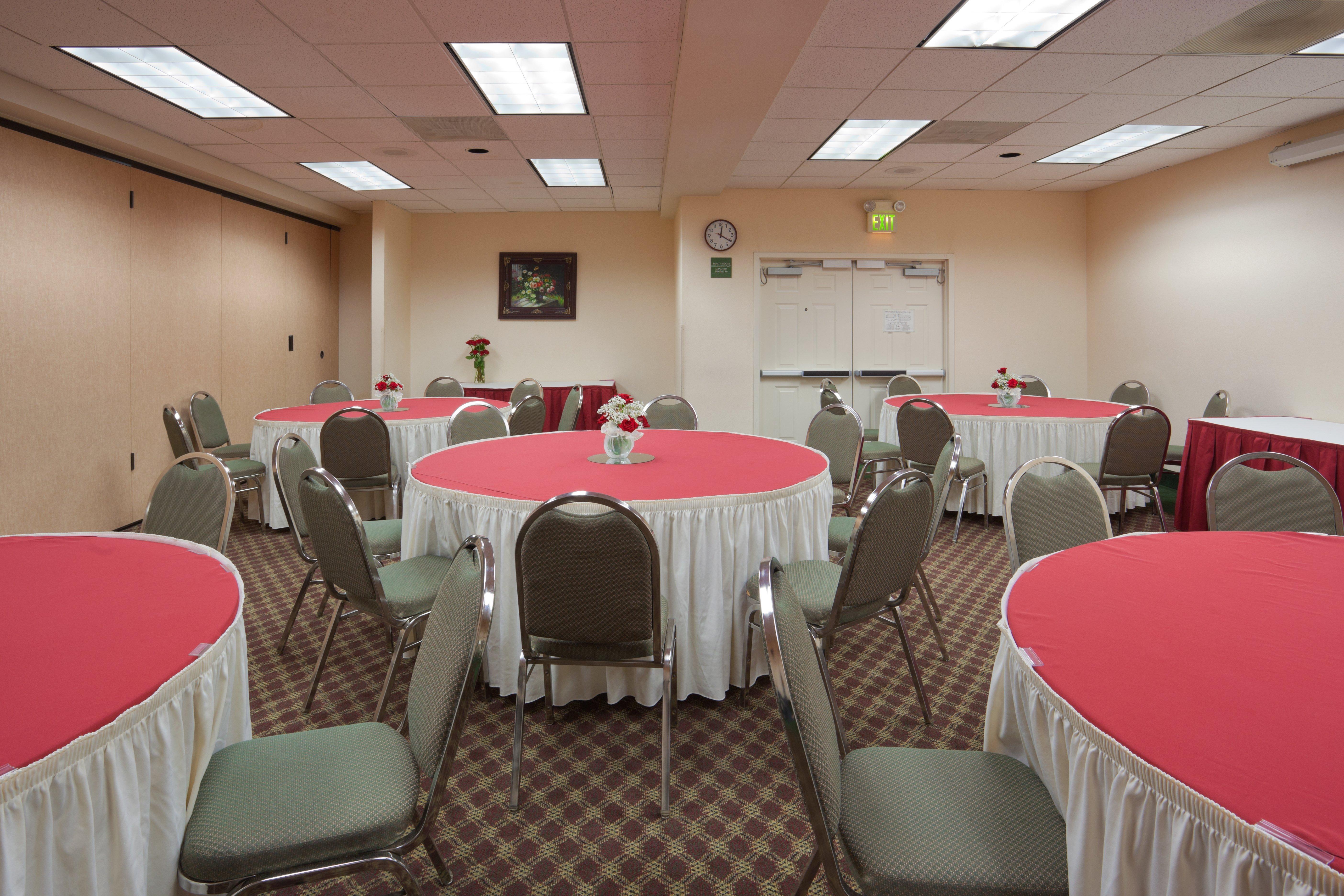 Holiday Inn Express & Suites Tracy By Ihg Zewnętrze zdjęcie